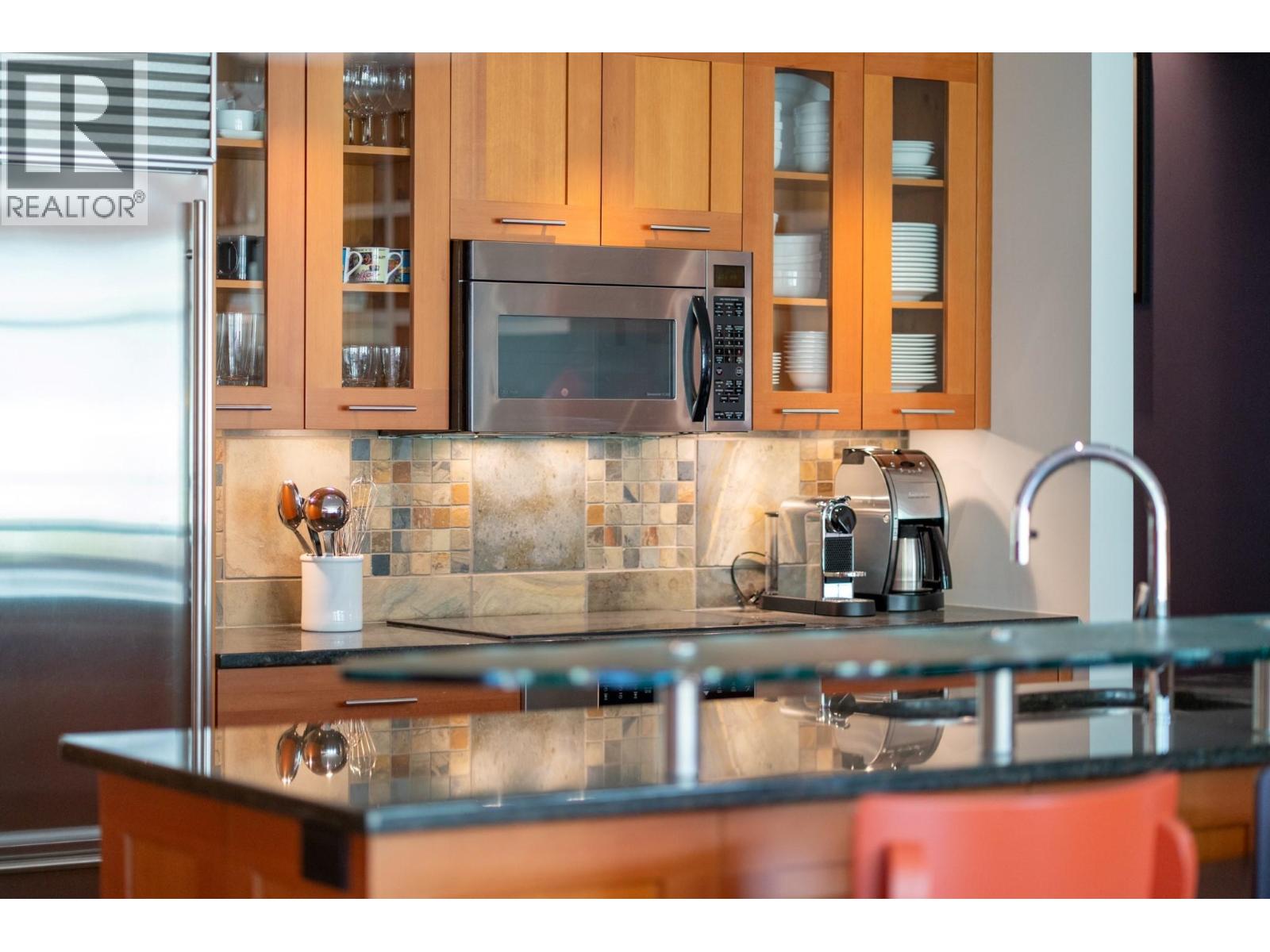 614 2202 Gondola Way, Whistler, British Columbia  V8E 0M7 - Photo 6 - R3106962