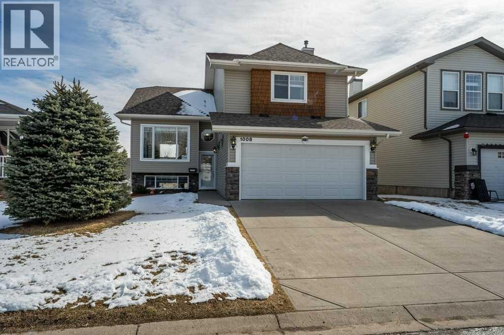 1008 Highland Green Drive NW, High River, Alberta