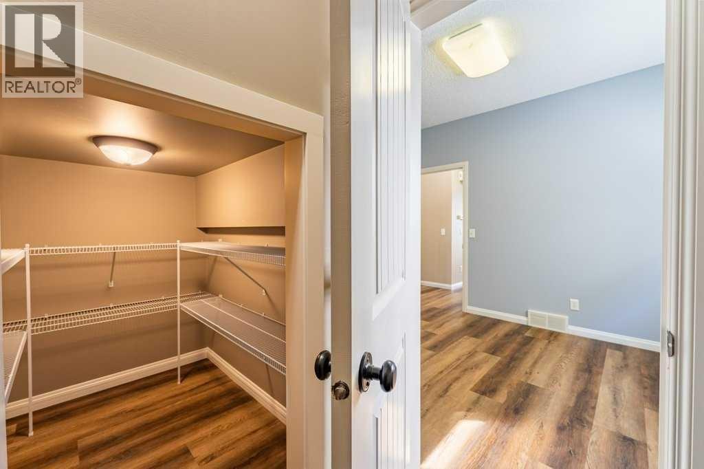 1008 Highland Green Drive Nw, High River, Alberta  T1V 1V8 - Photo 26 - A2285885