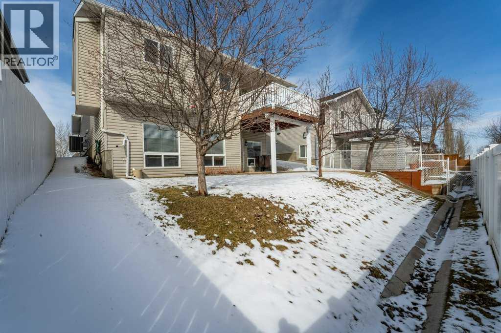 1008 Highland Green Drive Nw, High River, Alberta  T1V 1V8 - Photo 45 - A2285885