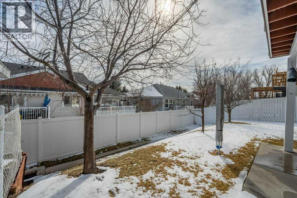 1008 Highland Green Drive Nw, High River, Alberta  T1V 1V8 - Photo 42 - A2285885