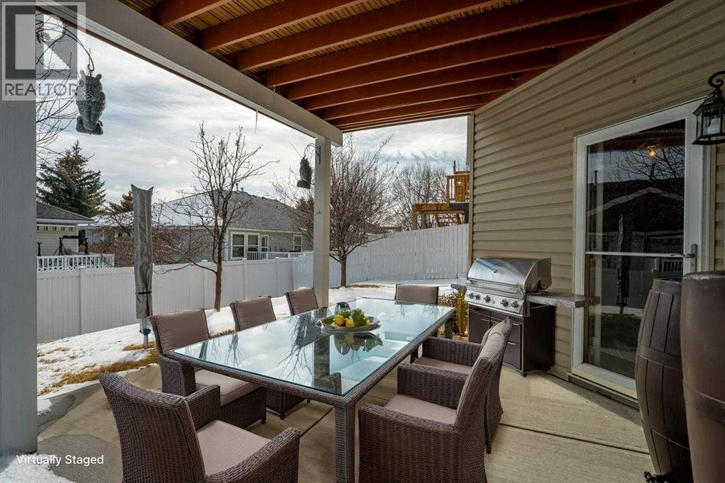 1008 Highland Green Drive Nw, High River, Alberta  T1V 1V8 - Photo 40 - A2285885