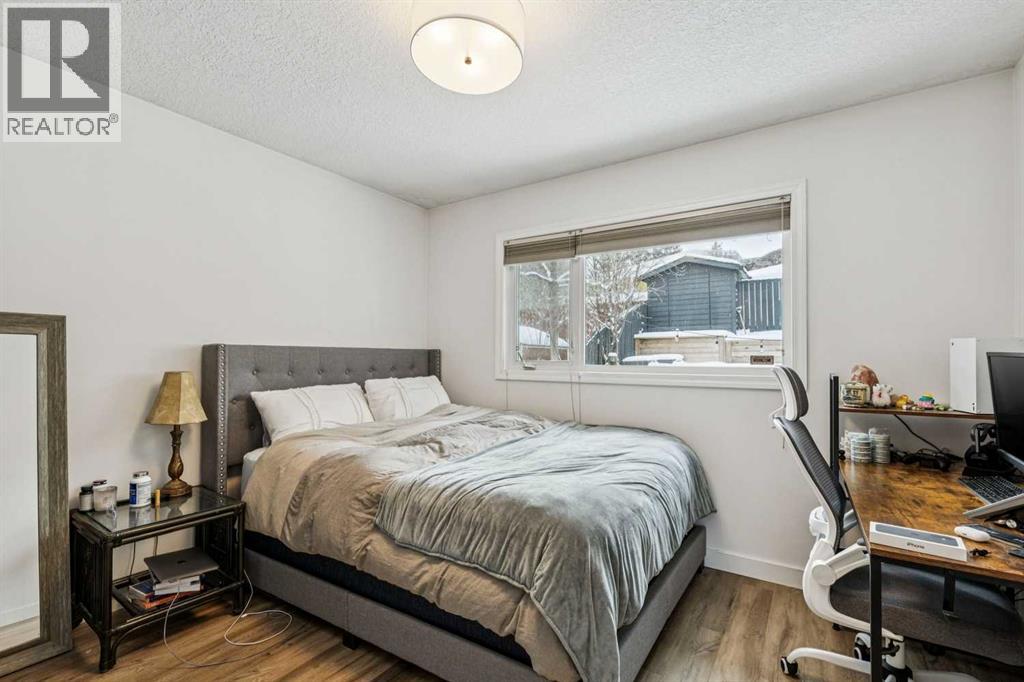 1331 Rosehill Drive Nw, Calgary, Alberta  T2K 1M3 - Photo 19 - A2297976