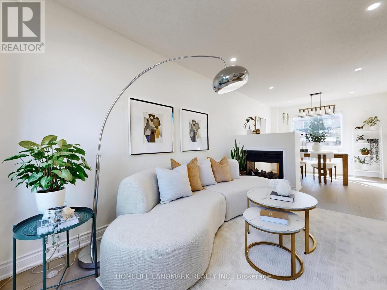 213 Montebello Avenue, Vaughan, Ontario  L4H 1L9 - Photo 7 - N12929180