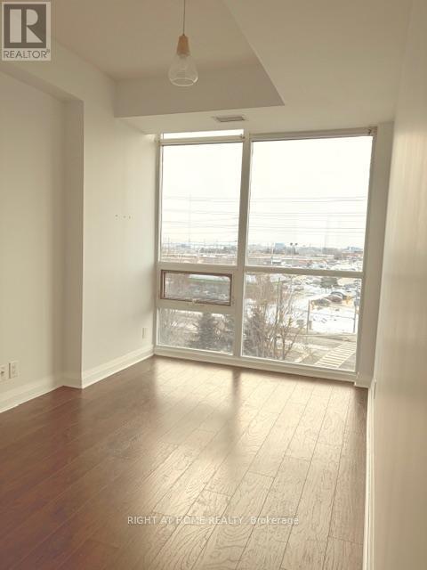 502 - 1055 Southdown Road, Mississauga, Ontario  L5J 0A3 - Photo 12 - W12958026