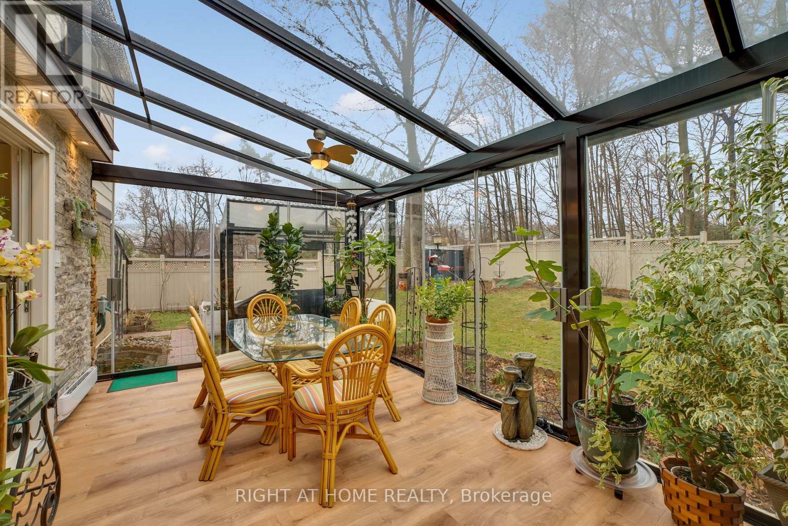 2298 Cavendish Drive, Burlington, Ontario  L7P 3L7 - Photo 33 - W12958028