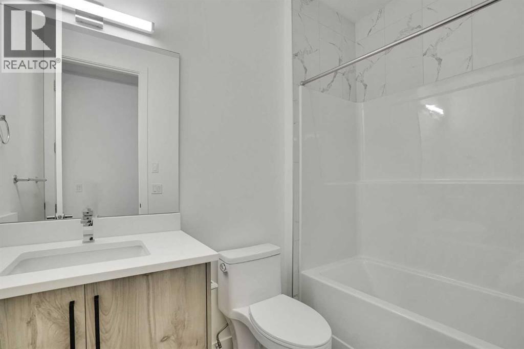 230 Kinniburgh Loop, Chestermere, Alberta  T1X 2S7 - Photo 12 - A2297172