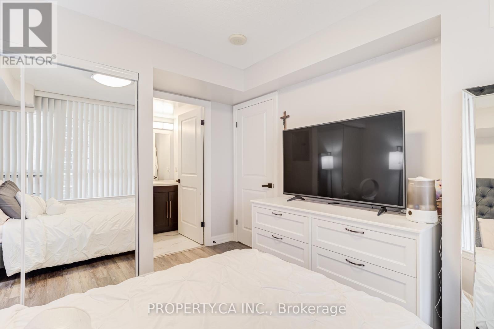 904 - 4090 Living Arts Drive, Mississauga, Ontario  L5B 4M8 - Photo 14 - W12957708