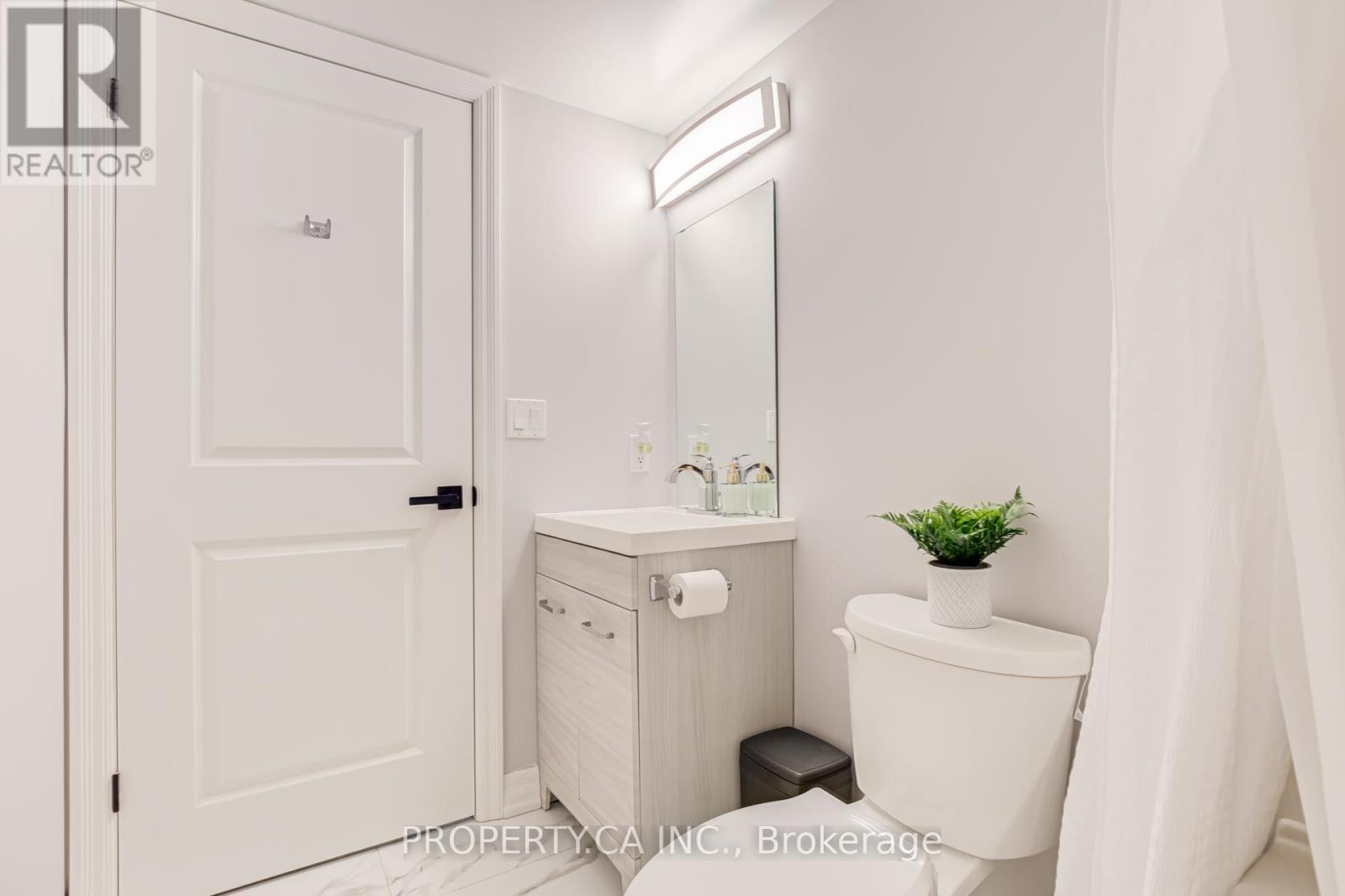 904 - 4090 Living Arts Drive, Mississauga, Ontario  L5B 4M8 - Photo 13 - W12957708