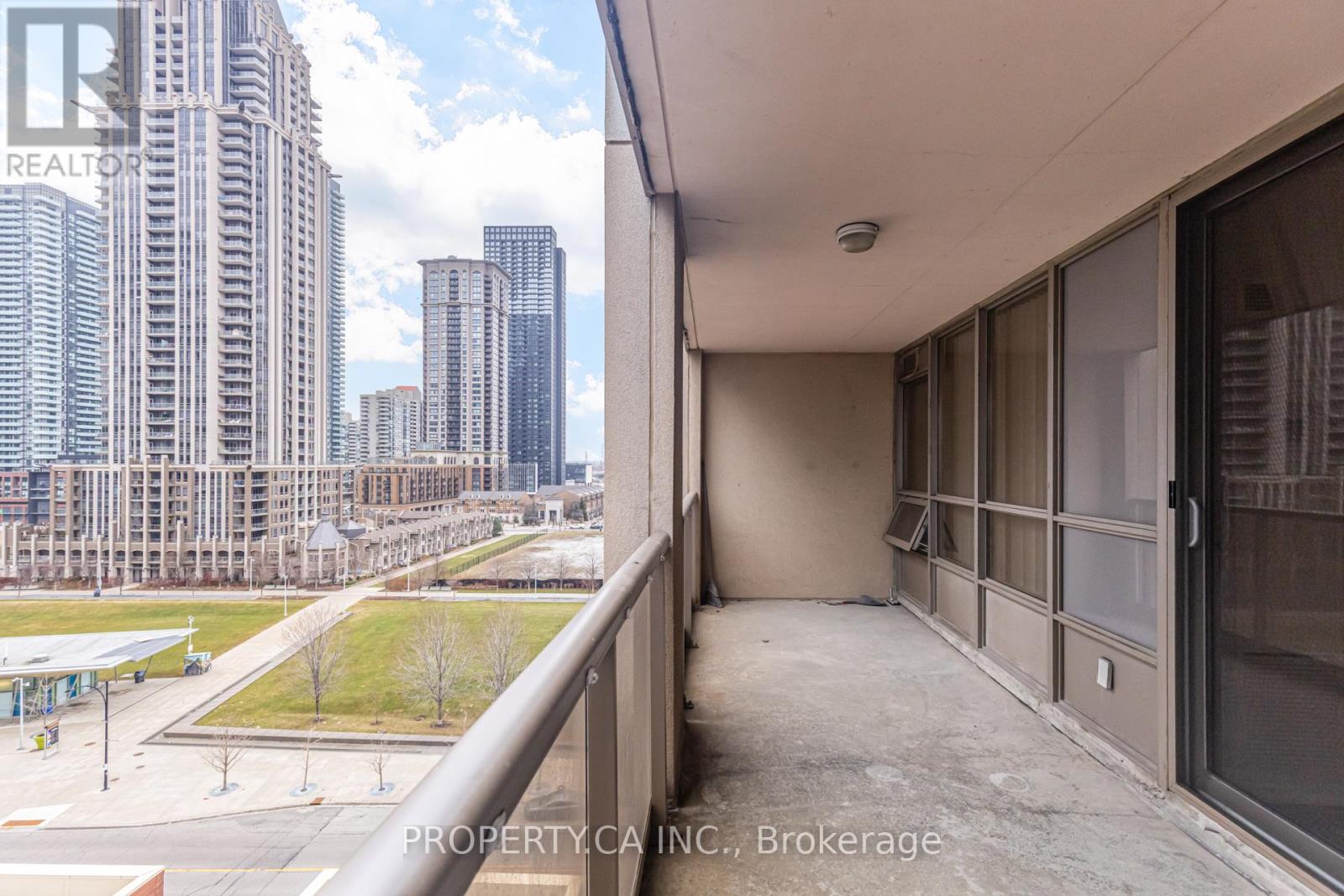 904 - 4090 Living Arts Drive, Mississauga, Ontario  L5B 4M8 - Photo 19 - W12957708