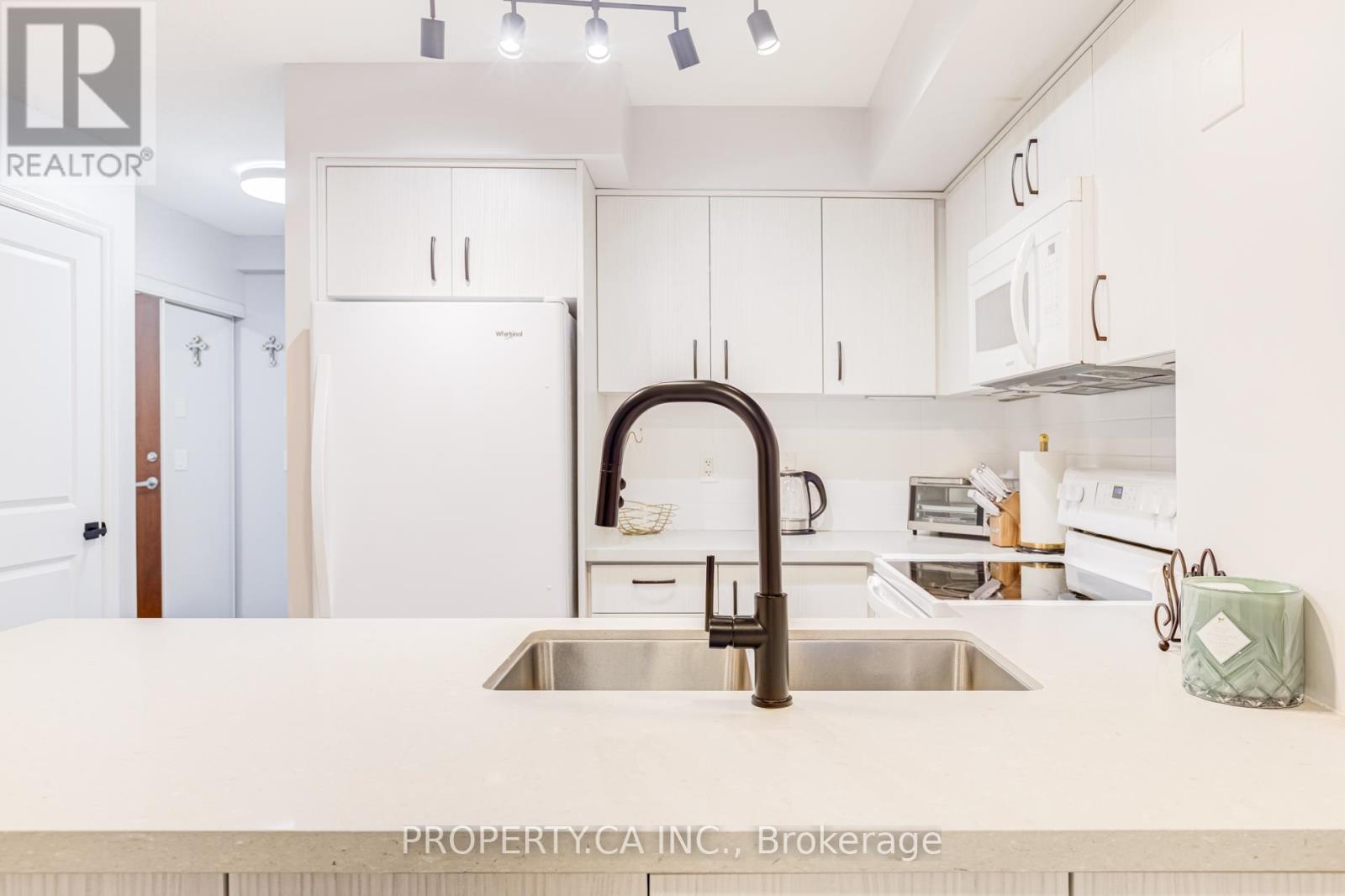 904 - 4090 Living Arts Drive, Mississauga, Ontario  L5B 4M8 - Photo 7 - W12957708