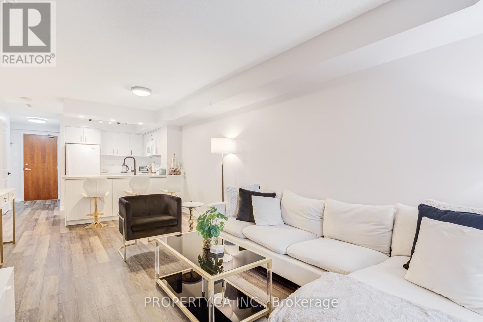 904 - 4090 Living Arts Drive, Mississauga, Ontario  L5B 4M8 - Photo 4 - W12957708