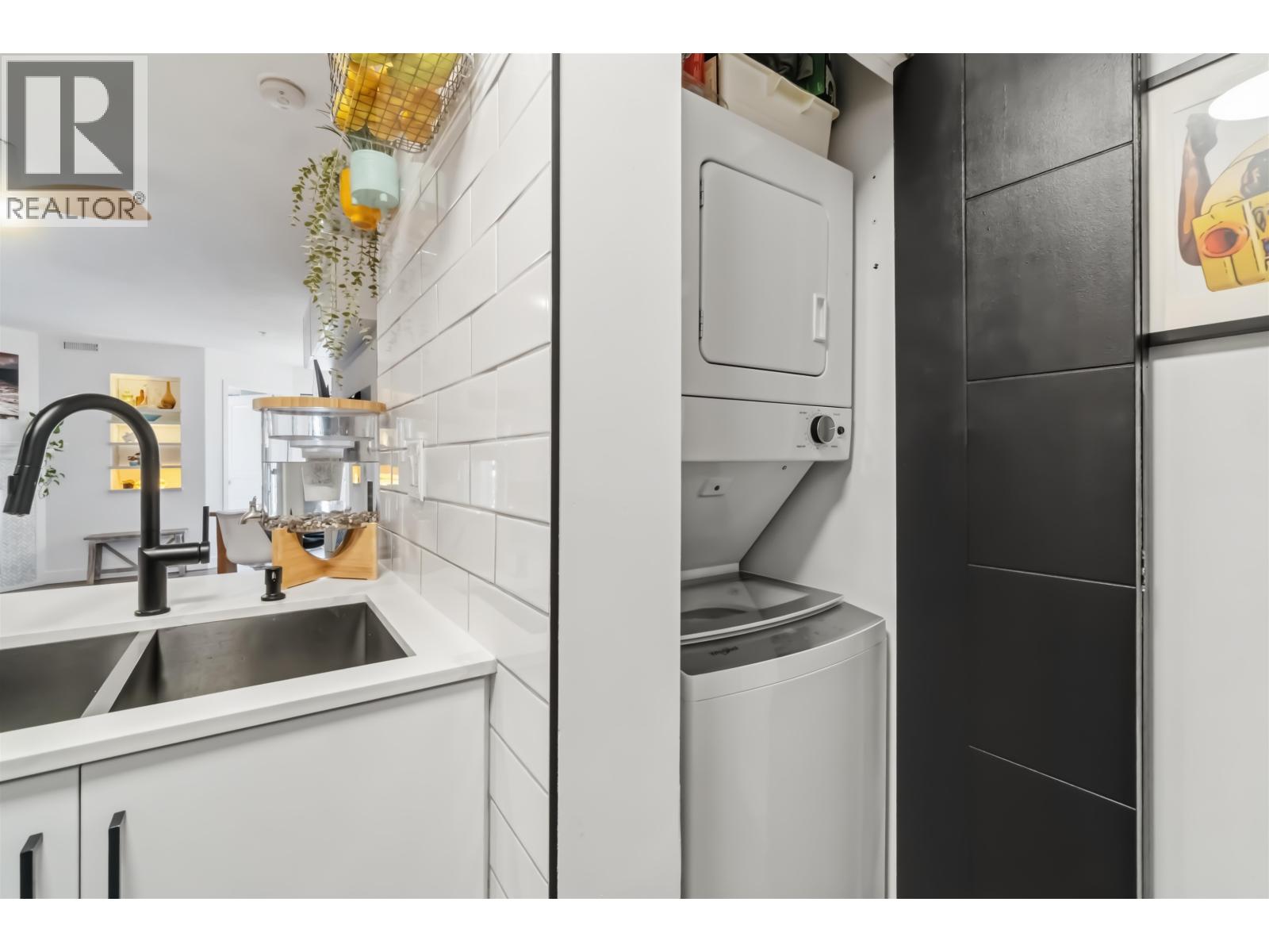 110 189 E 16th Avenue, Vancouver, British Columbia  V5T 4R2 - Photo 12 - R3105432