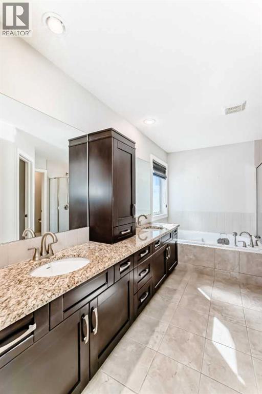 274 Kingsbury View SE, Airdrie, Alberta  T4A 0E7 - Photo 27 - A2295387