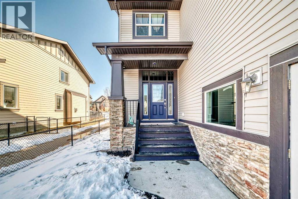 274 Kingsbury View SE, Airdrie, Alberta  T4A 0E7 - Photo 3 - A2295387