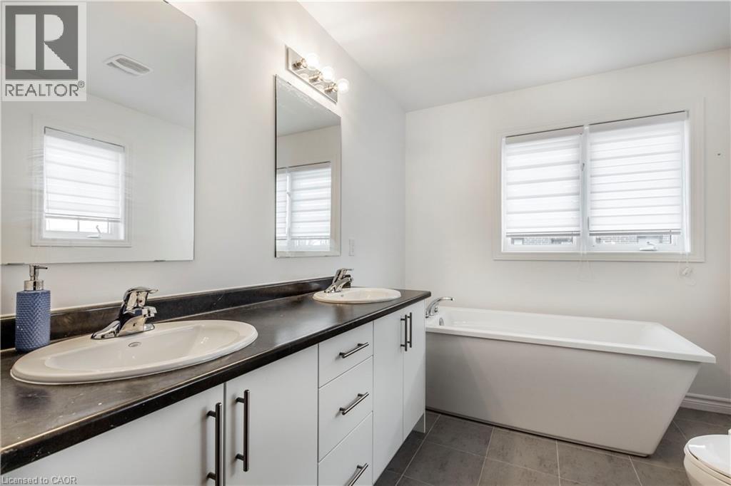 1 West Mill Street, Ayr, Ontario  N0B 1E0 - Photo 25 - 40817566