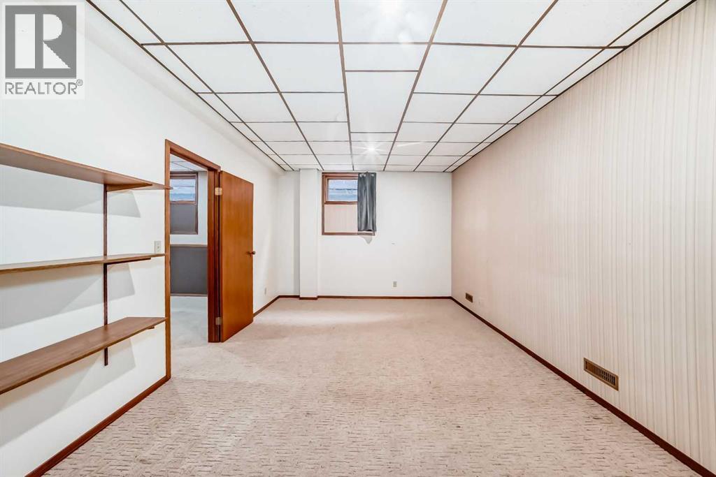 48 Parkwood Crescent, Strathmore, Alberta  T1P 1H5 - Photo 28 - A2298903