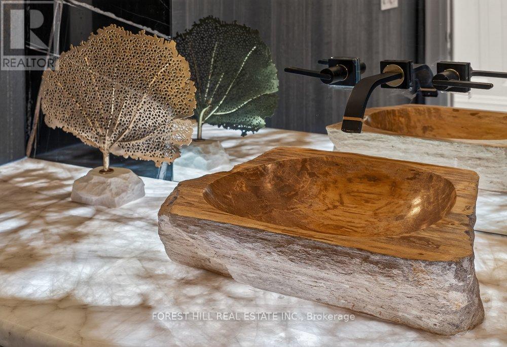 215 Elmhurst Avenue, Toronto, Ontario  M2N 1S2 - Photo 17 - C12951802