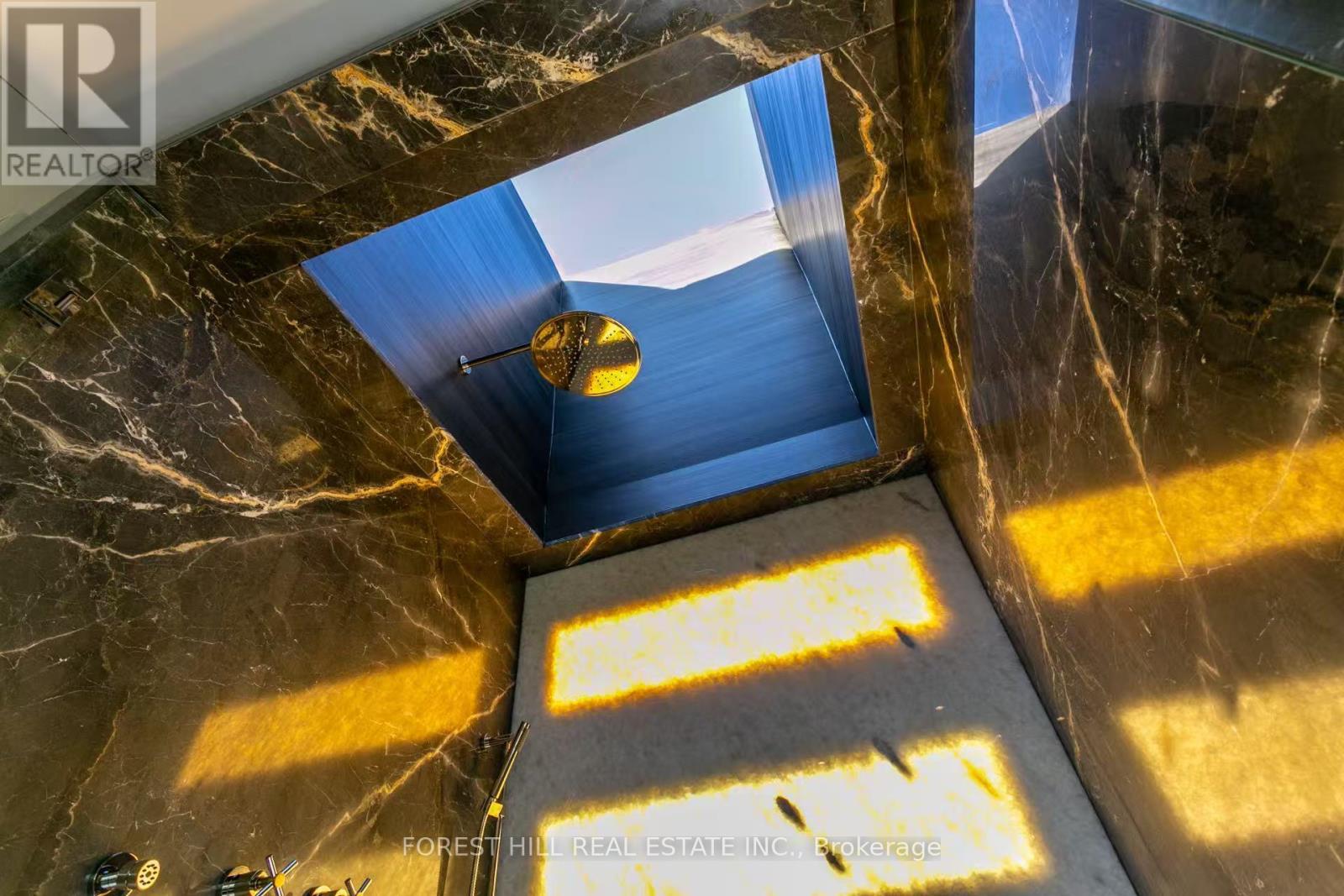 215 Elmhurst Avenue, Toronto, Ontario  M2N 1S2 - Photo 37 - C12951802