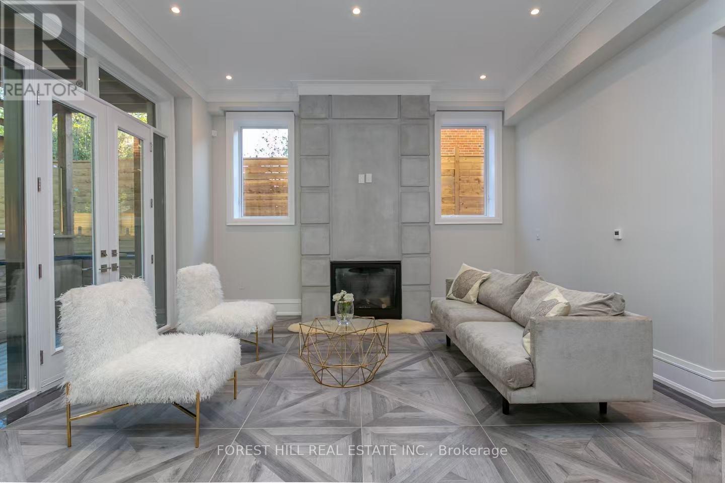 215 Elmhurst Avenue, Toronto, Ontario  M2N 1S2 - Photo 46 - C12951802