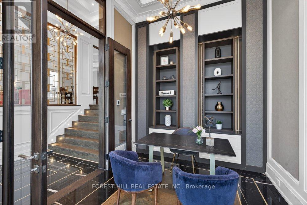 215 Elmhurst Avenue, Toronto, Ontario  M2N 1S2 - Photo 6 - C12951802