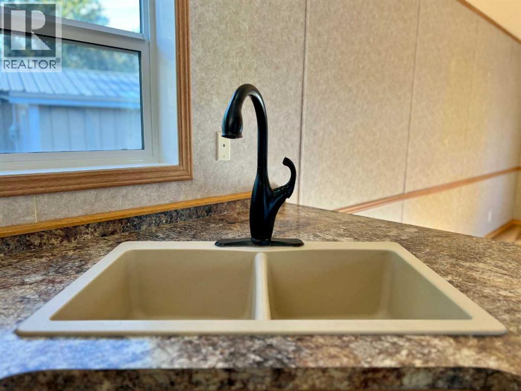 6, 1229 Waterton Avenue, Pincher Creek, Alberta  T0K 1W0 - Photo 5 - A2290019