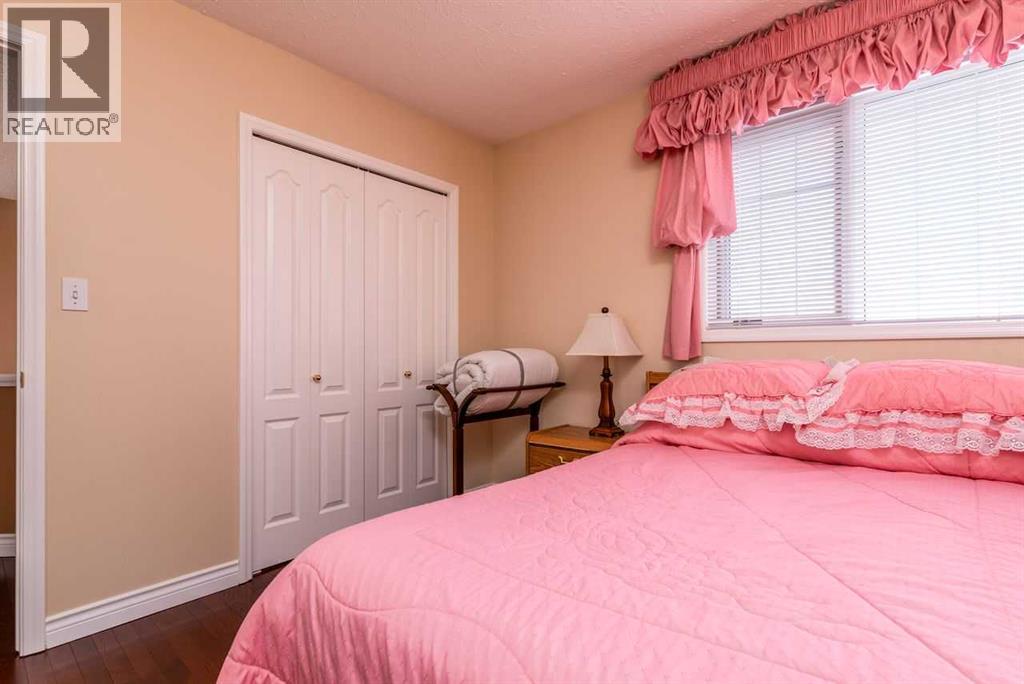 4002 60 Avenue, Lloydminster, Alberta  T9V 2R9 - Photo 28 - A2299125