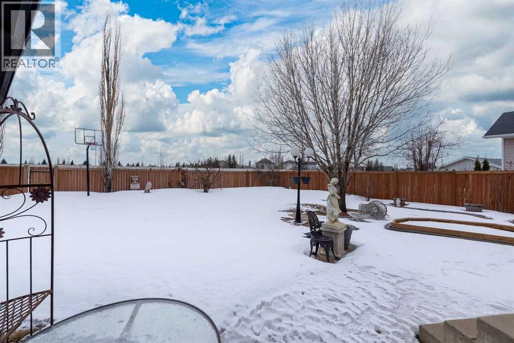 4002 60 Avenue, Lloydminster, Alberta  T9V 2R9 - Photo 41 - A2299125