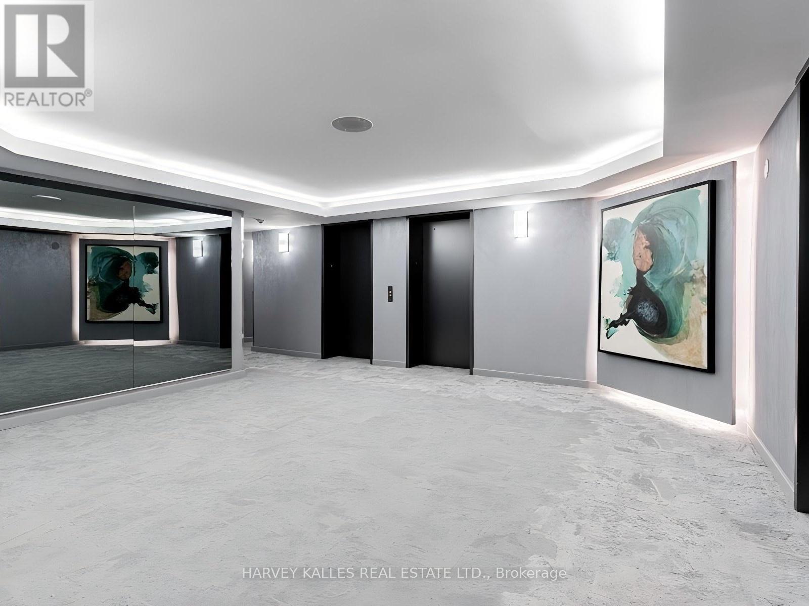 705 - 10 Yonge Street, Toronto, Ontario M5J 1R4 - Photo 26 - C12923324