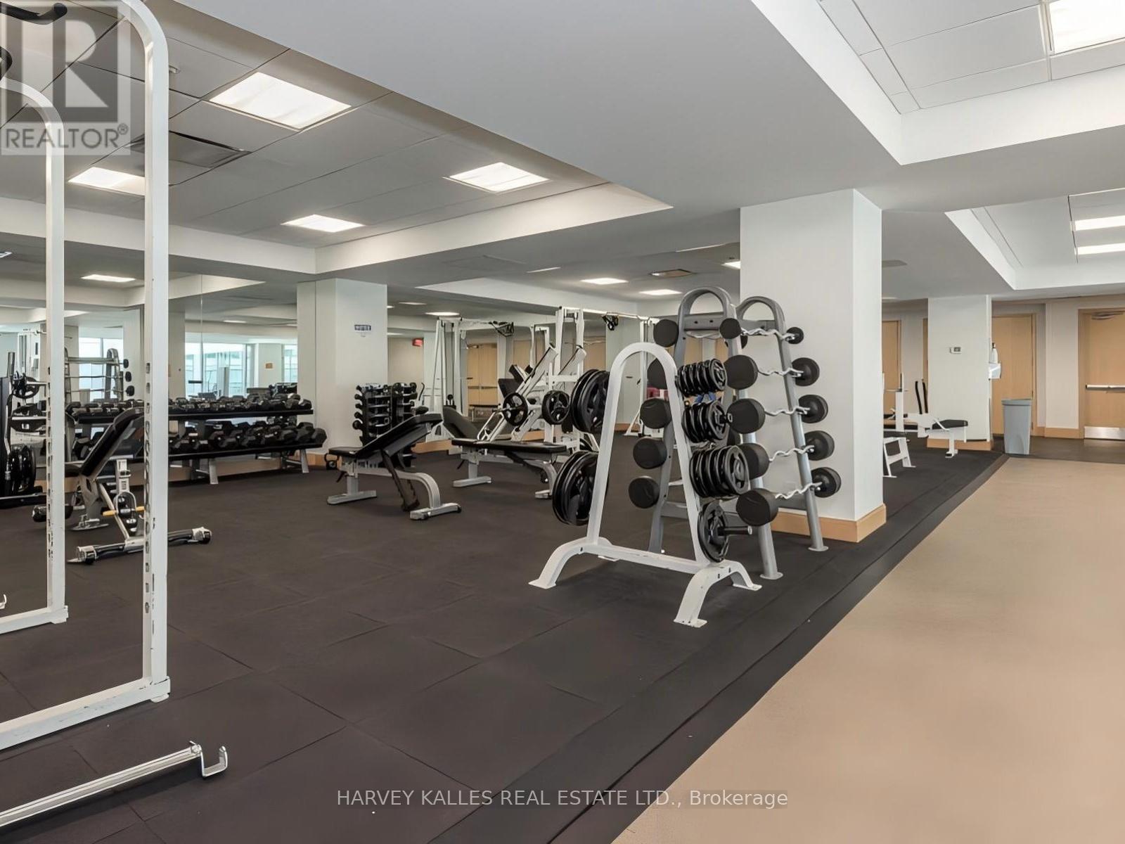 705 - 10 Yonge Street, Toronto, Ontario M5J 1R4 - Photo 31 - C12923324