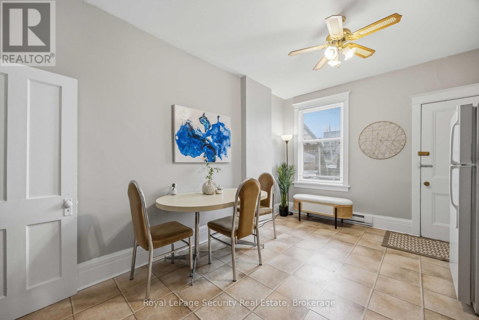 667 Ossington Avenue, Toronto, Ontario  M6G 3T6 - Photo 13 - C12944774