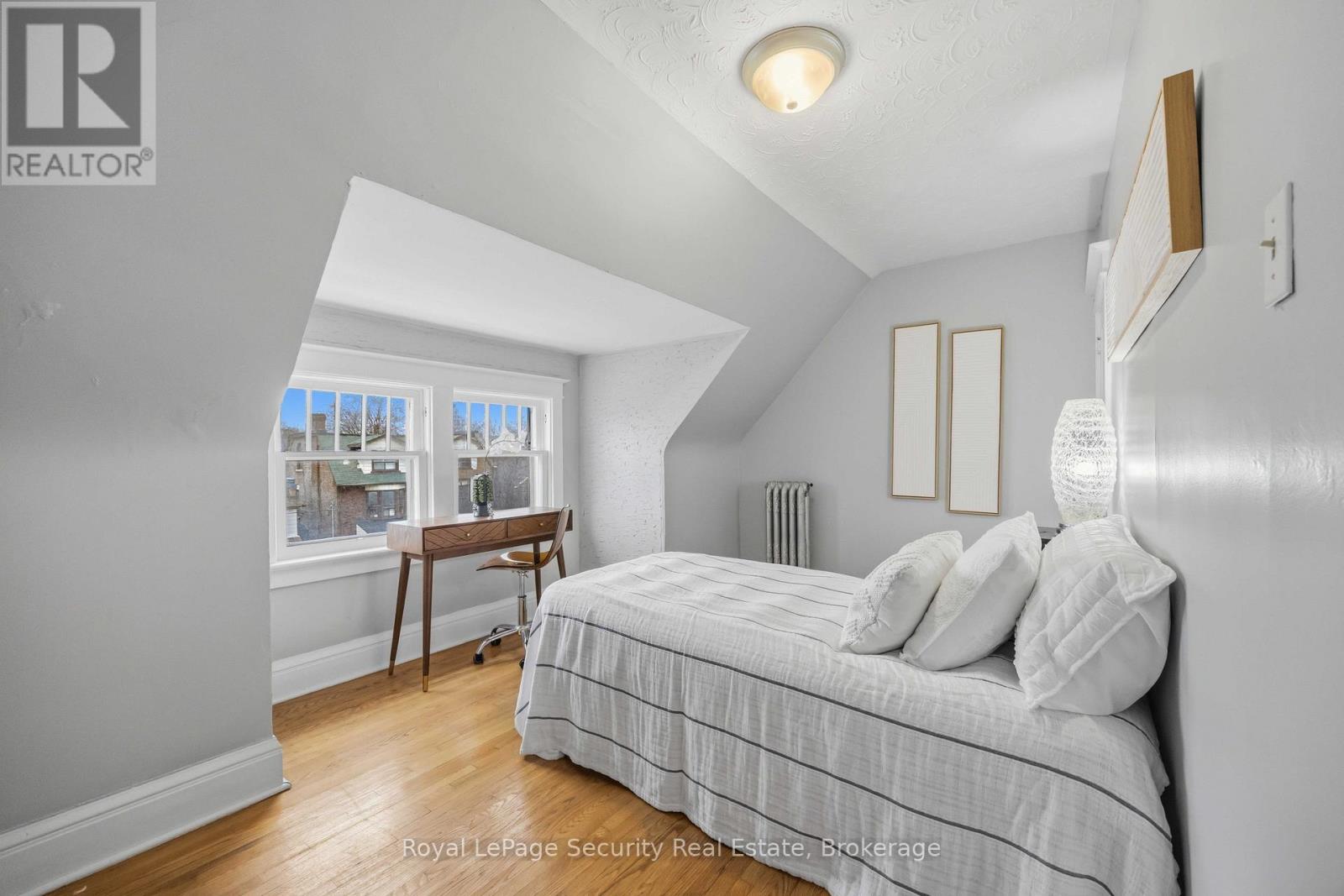 667 Ossington Avenue, Toronto, Ontario  M6G 3T6 - Photo 22 - C12944774