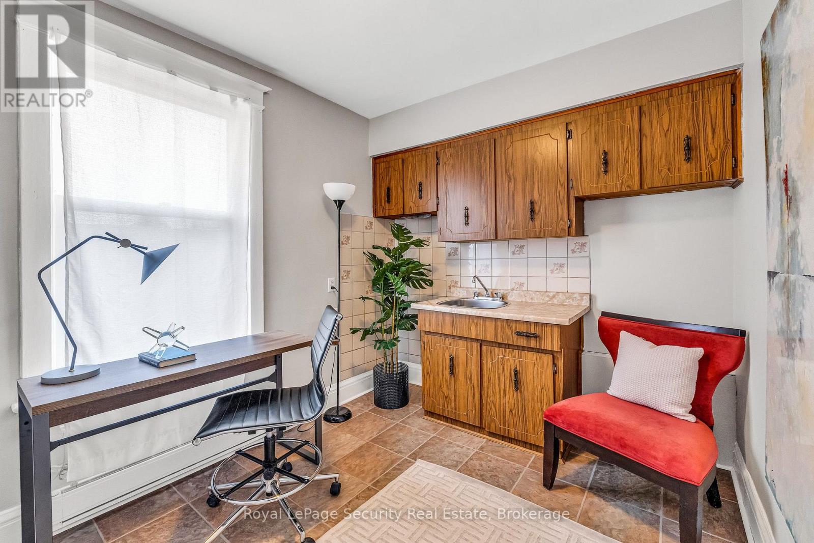 667 Ossington Avenue, Toronto, Ontario  M6G 3T6 - Photo 28 - C12944774