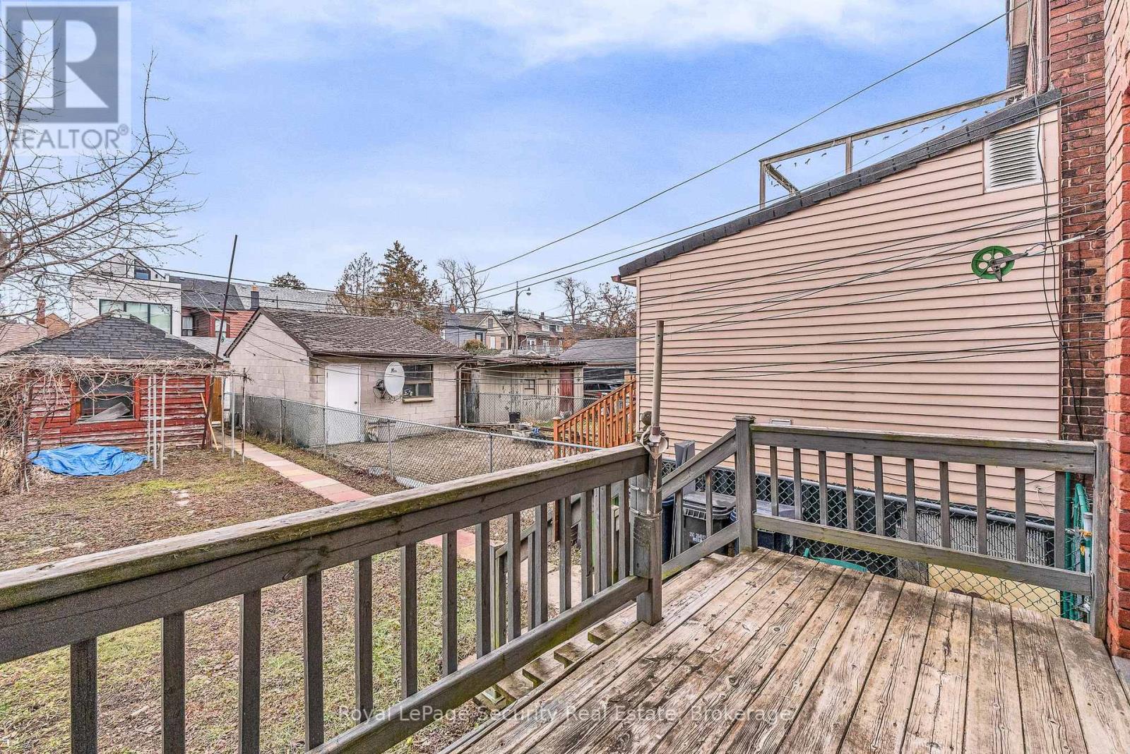 667 Ossington Avenue, Toronto, Ontario  M6G 3T6 - Photo 43 - C12944774