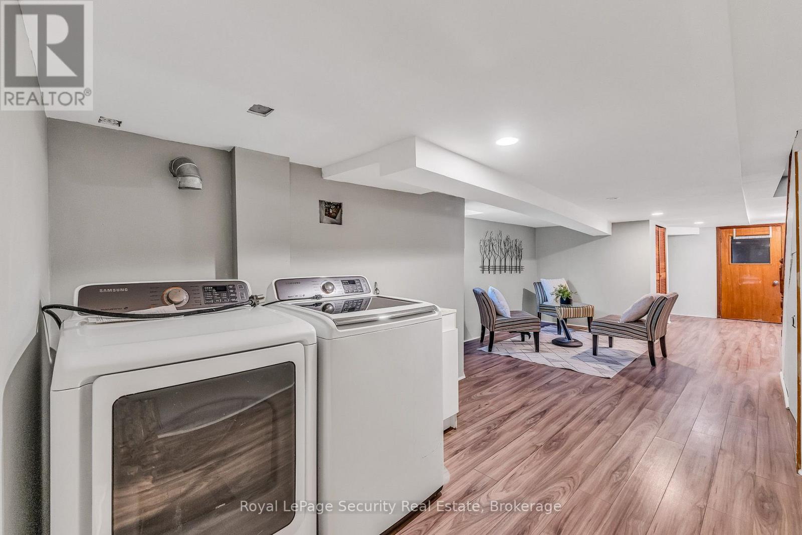 667 Ossington Avenue, Toronto, Ontario  M6G 3T6 - Photo 39 - C12944774
