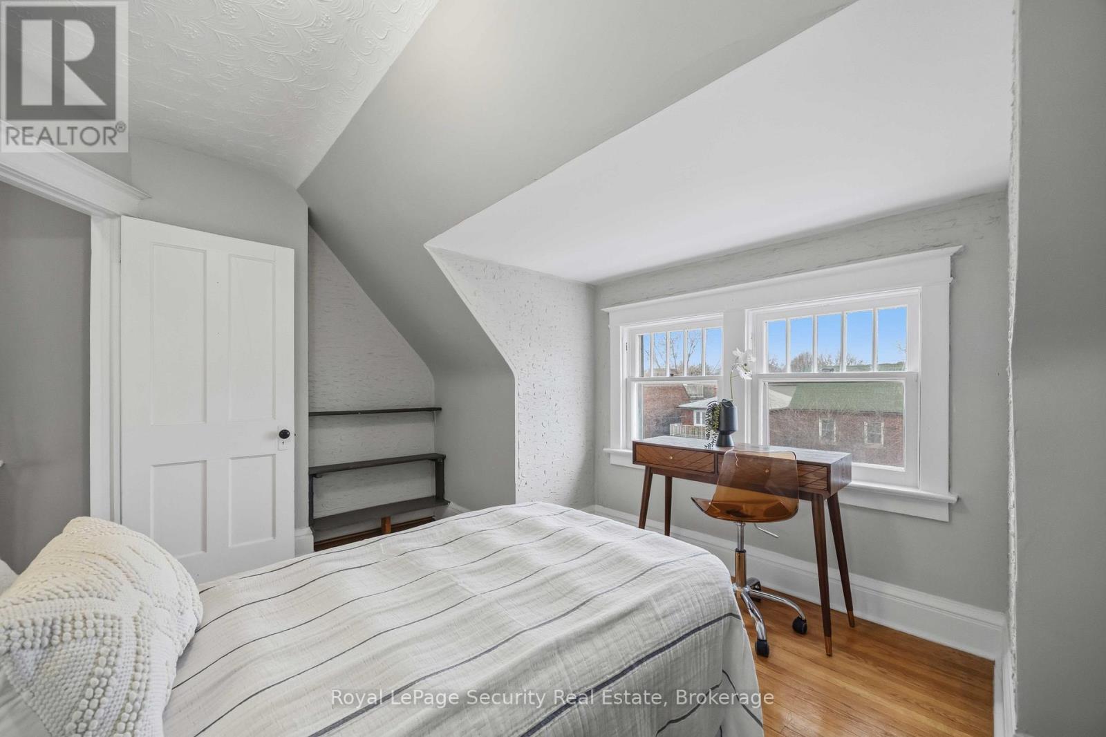 667 Ossington Avenue, Toronto, Ontario  M6G 3T6 - Photo 35 - C12944774