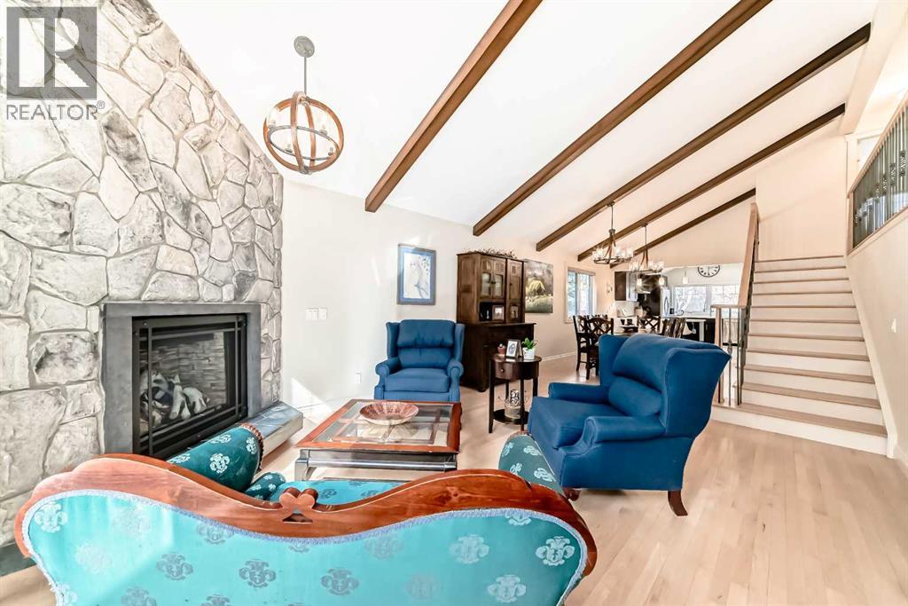 332 Varsity Close NW, Calgary, Alberta  T3B 2Z1 - Photo 12 - A2292241