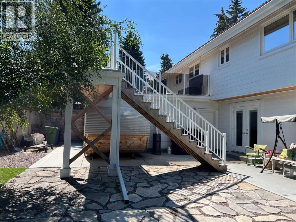 332 Varsity Close NW, Calgary, Alberta  T3B 2Z1 - Photo 34 - A2292241