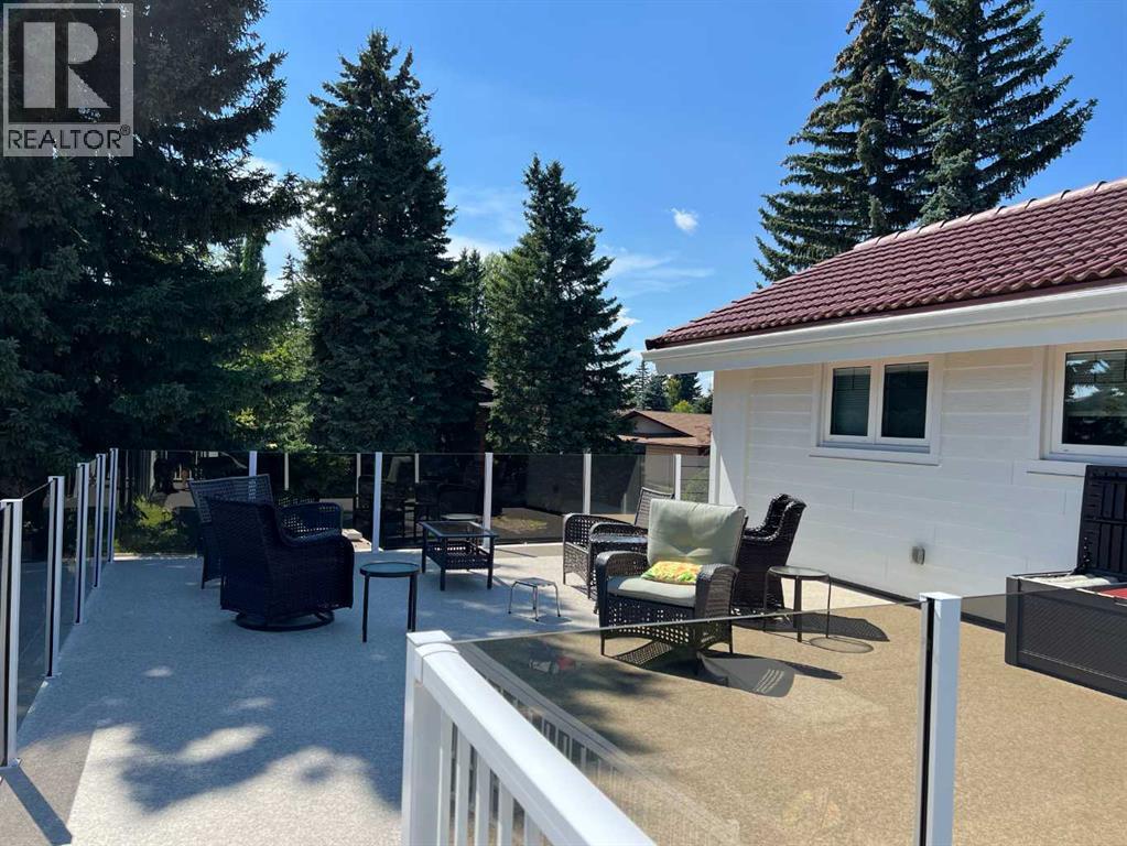 332 Varsity Close NW, Calgary, Alberta  T3B 2Z1 - Photo 35 - A2292241