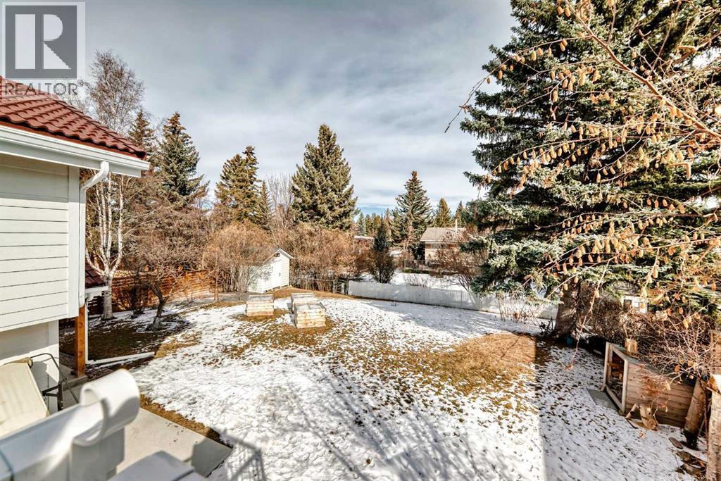332 Varsity Close NW, Calgary, Alberta  T3B 2Z1 - Photo 43 - A2292241