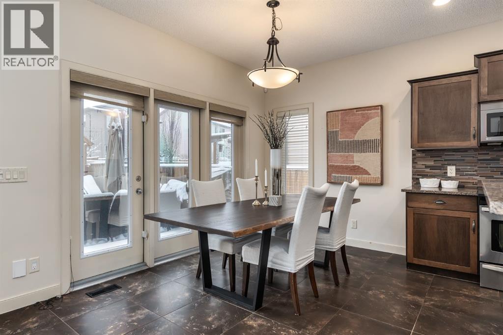 141 Chapalina Heights SE, Calgary, Alberta  T2X 0B1 - Photo 7 - A2296668