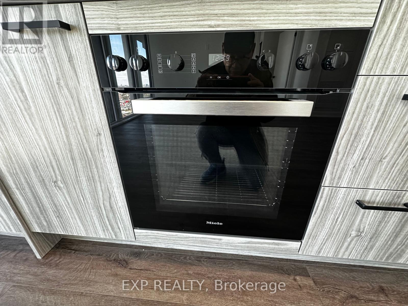 2901 - 1 Quarrington Lane, Toronto, Ontario  M3C 0S4 - Photo 23 - C12957514