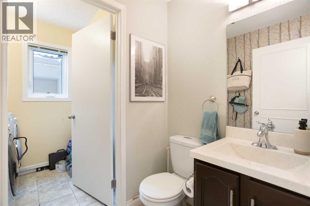 16 Suncanyon Park SE, Calgary, Alberta  T2X 2Z4 - Photo 28 - A2298676