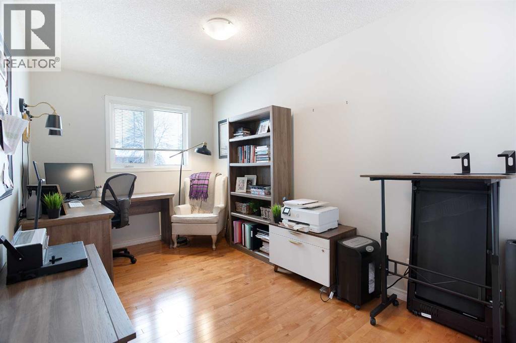 16 Suncanyon Park SE, Calgary, Alberta  T2X 2Z4 - Photo 35 - A2298676