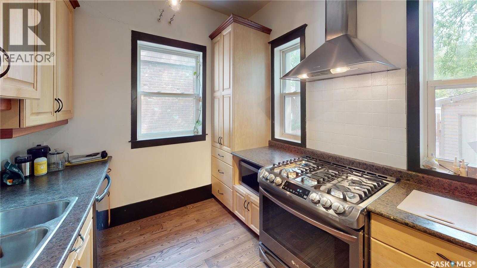 2161 Cameron Street, Regina, Saskatchewan  S4T 2V7 - Photo 11 - SK032052