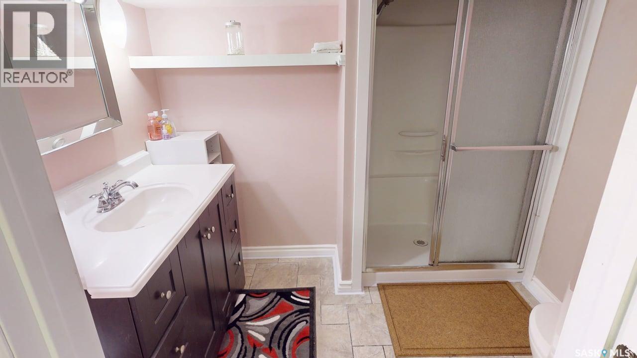 2161 Cameron Street, Regina, Saskatchewan  S4T 2V7 - Photo 28 - SK032052