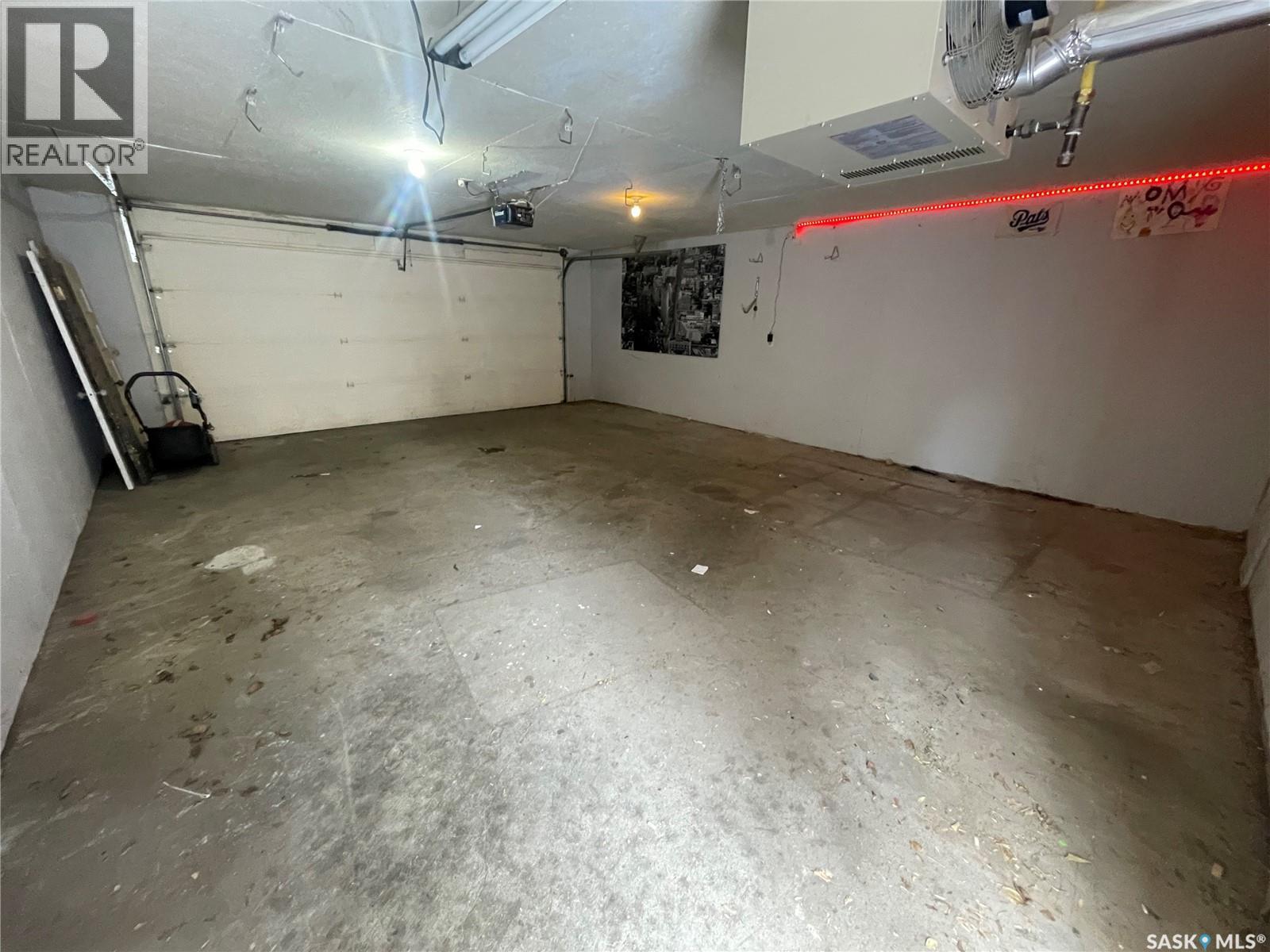 2161 Cameron Street, Regina, Saskatchewan  S4T 2V7 - Photo 32 - SK032052