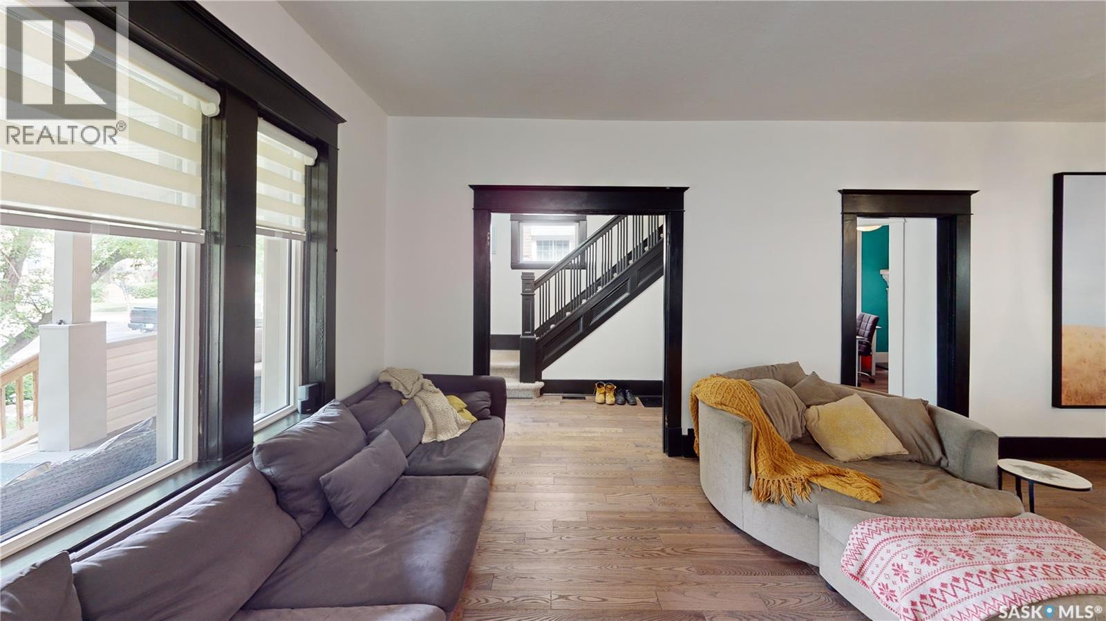 2161 Cameron Street, Regina, Saskatchewan  S4T 2V7 - Photo 5 - SK032052