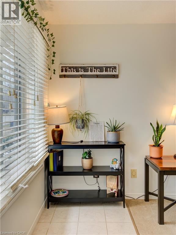 611 Springbank Avenue N, Woodstock, Ontario  N4T 1C9 - Photo 5 - 40812737