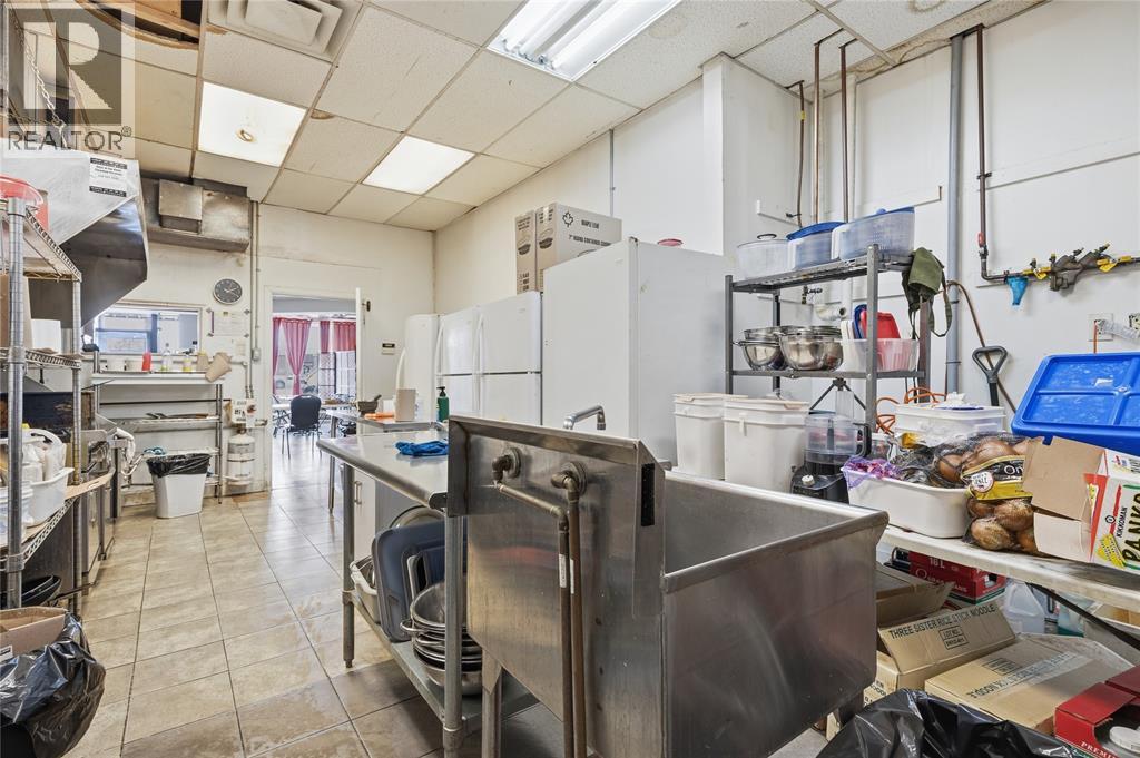 580 Murphy Road Unit# 3, Sarnia, Ontario  N7S 5V4 - Photo 10 - 26003081